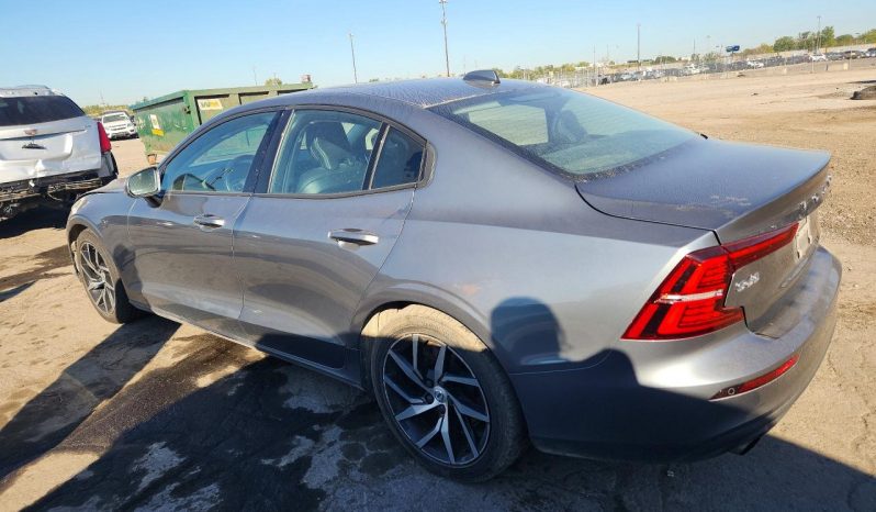 
VOLVO S60 T5 MOMENTUM, 2020 (2019) full									