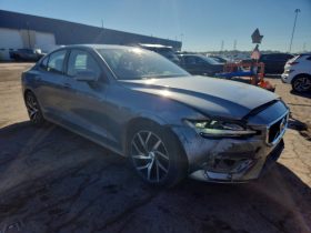 VOLVO S60 T5 MOMENTUM, 2020 (2019)