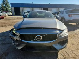 
VOLVO S60 T5 MOMENTUM, 2020 (2019) full									