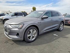 AUDI E-TRON PRESTIGE, 2019
