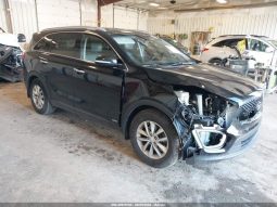 
KIA SORENTO LX, 2017 (2016) full									