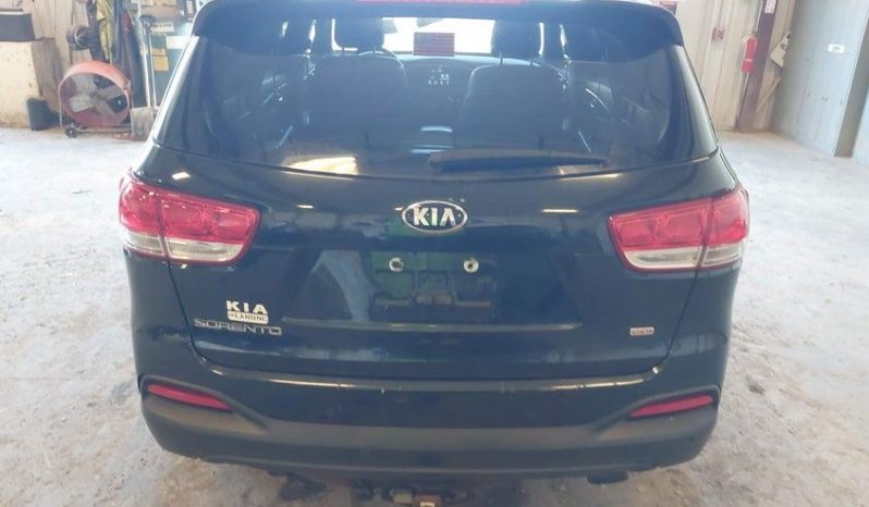 
KIA SORENTO LX, 2017 (2016) full									
