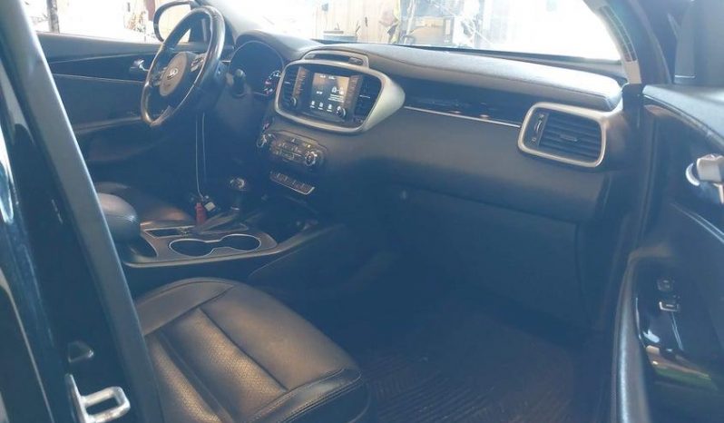 
KIA SORENTO LX, 2017 (2016) full									