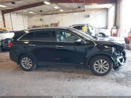 
KIA SORENTO LX, 2017 (2016) full									