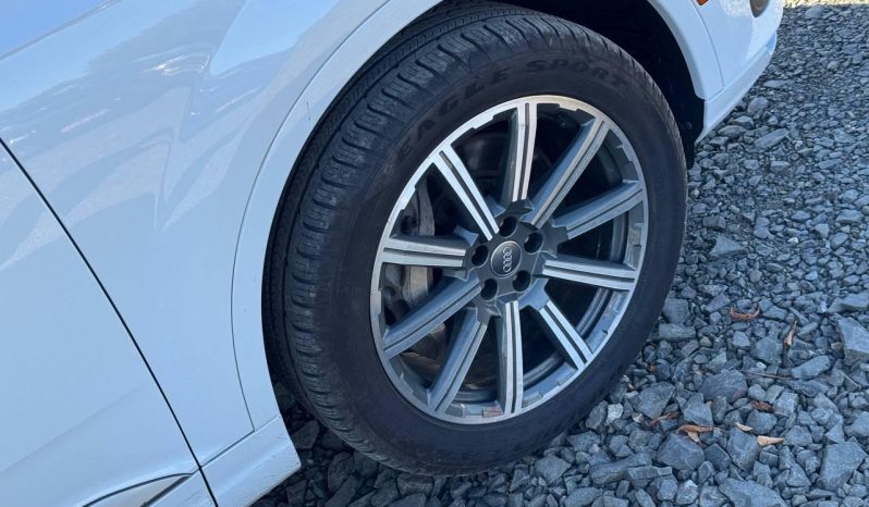 
AUDI Q7 PREMIUM, 2017 (2016) full									