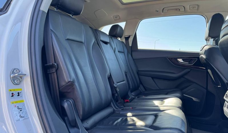 
AUDI Q7 PREMIUM, 2017 (2016) full									