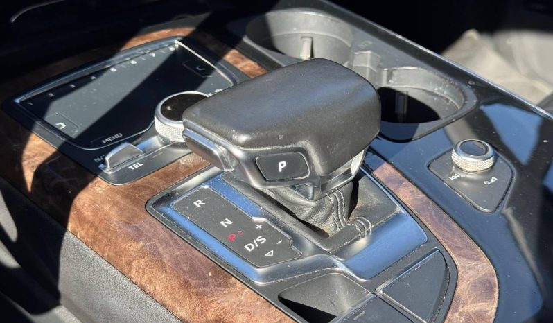 
AUDI Q7 PREMIUM, 2017 (2016) full									