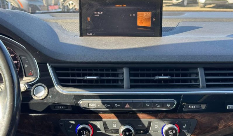 
AUDI Q7 PREMIUM, 2017 (2016) full									