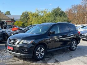 NISSAN PATHFINDER SV, 2020 (2019)