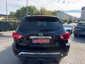 NISSAN PATHFINDER SV, 2020 (2019)