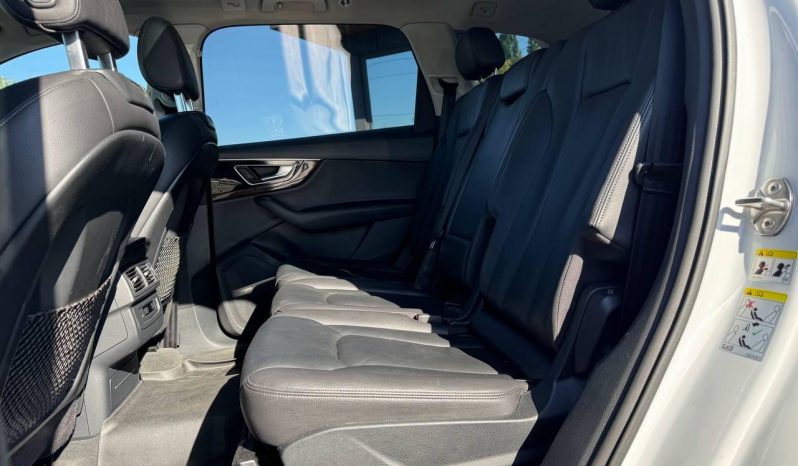 
AUDI Q7 PREMIUM, 2017 (2016) full									