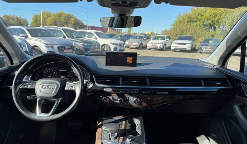 
AUDI Q7 PREMIUM, 2017 (2016) full									