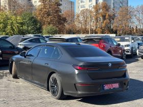 BMW I7 EDRIVE50, 2024 (2023)