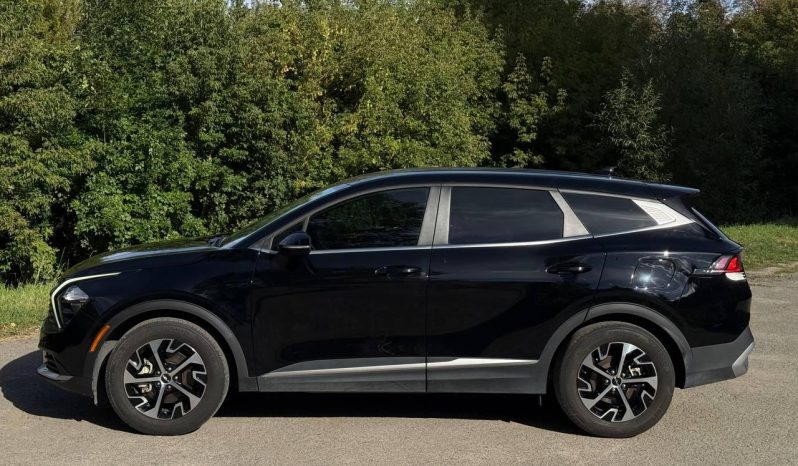 
KIA SPORTAGE EX, 2022 full									