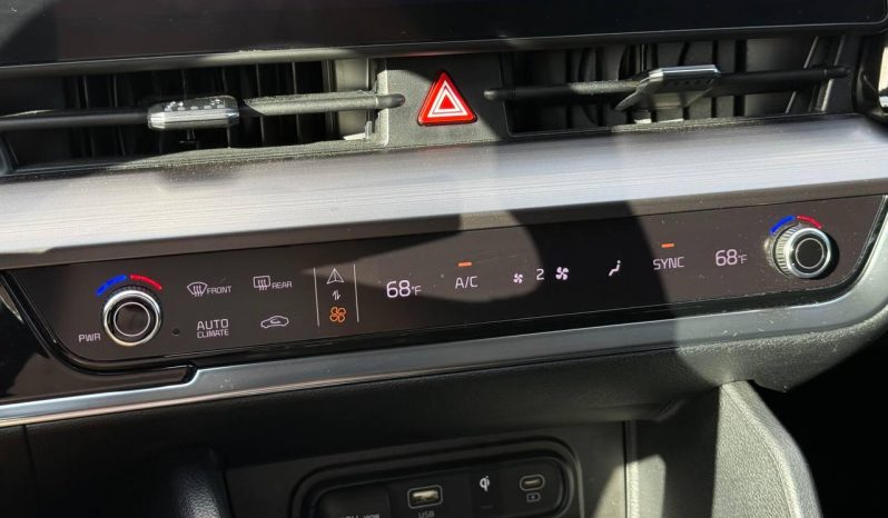 
KIA SPORTAGE EX, 2022 full									