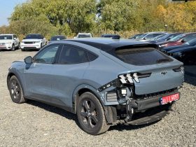 FORD MUSTANG MACH-E SELECT, 2023