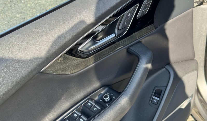 
AUDI Q7 PRESTIGE, 2017 (2016) full									