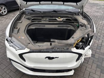 FORD MUSTANG MACH-E SELECT, 2021