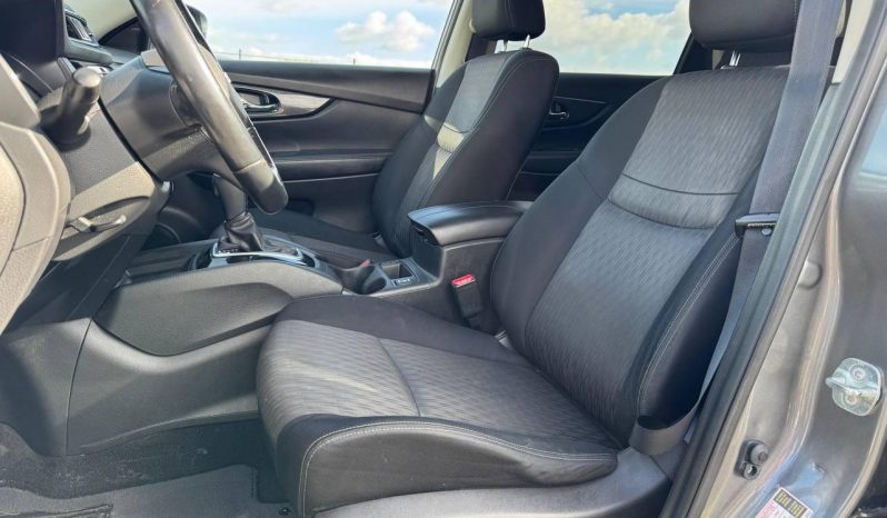 
NISSAN ROGUE SV, 2017 full									