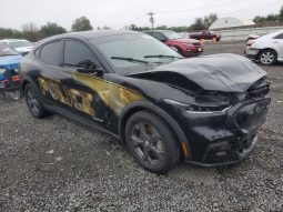 FORD MUSTANG MACH-E SELECT, 2021
