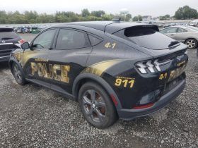 FORD MUSTANG MACH-E SELECT, 2021