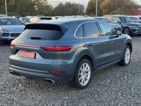 PORSCHE CAYENNE, 2019 (2018)