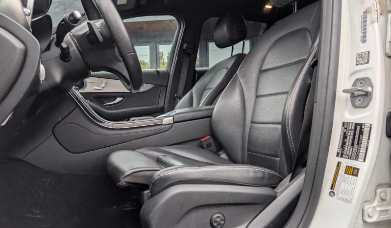 
MERCEDES-BENZ GLC 300, 2020 (2019) full									
