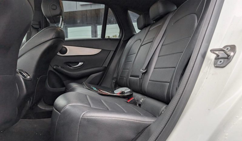 
MERCEDES-BENZ GLC 300, 2020 (2019) full									