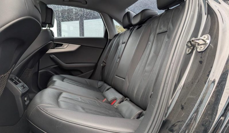 
AUDI A4 PREMIUM, 2017 (2015) full									